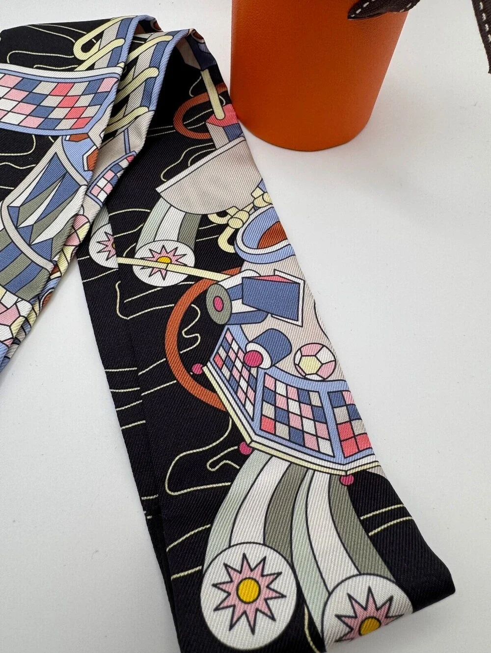 Hermès Twilly Scarf in Noir/Bleu Scarf Odyssey with Original Box and Tags - Picture 5 of 14
